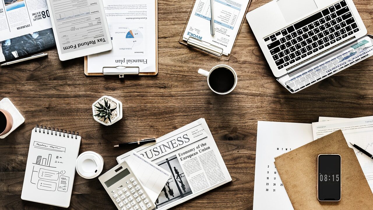 Startup sales strategy with founders engaging customers in 2026