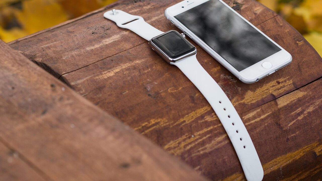 Apple Watch displaying watchOS 27 interface with new features