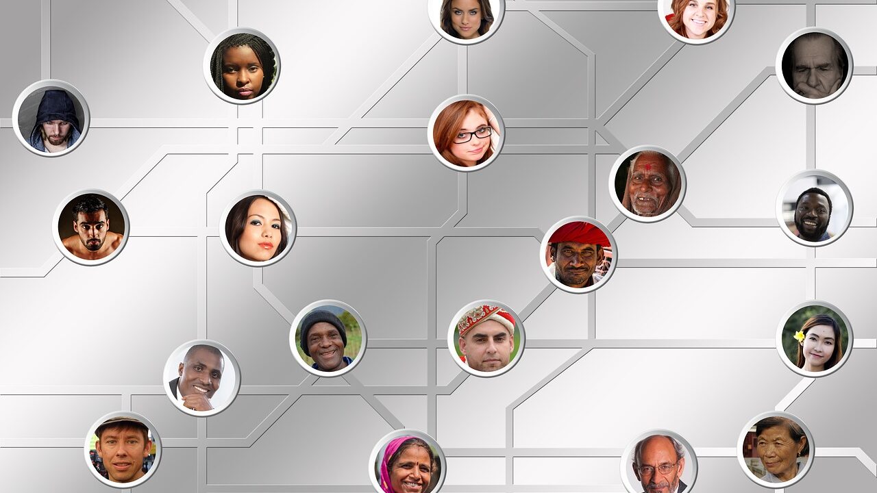 Illustration of personalized digital user journeys